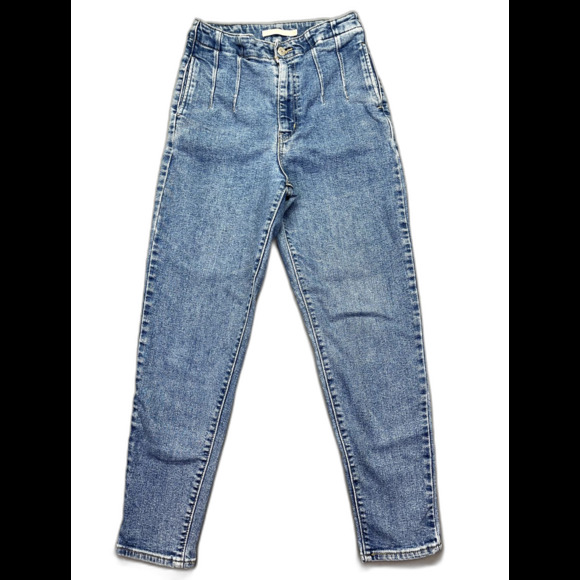 Levi’s Tag Size 26 High Waisted‎ Taper Jeans Women's Stretch Pleats Blue - Picture 1 of 16